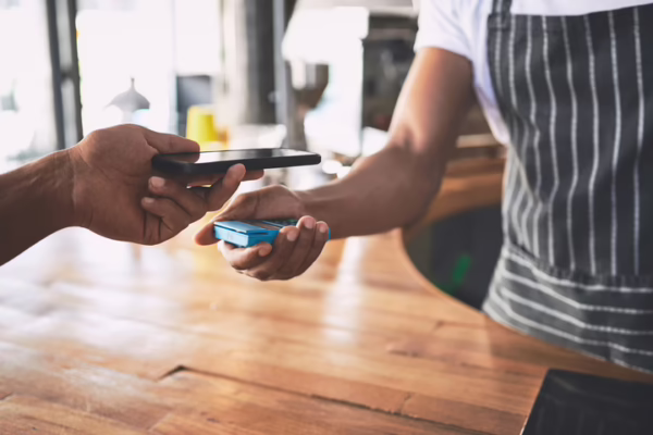 Why lending and credit fintechs should issue payment cards for their customers